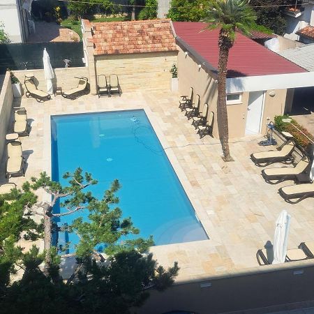 Hotel Trieste سينِغاليا المظهر الخارجي الصورة