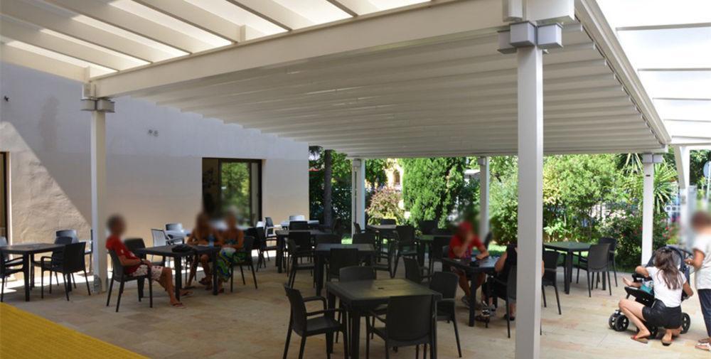 Hotel Trieste سينِغاليا المظهر الخارجي الصورة