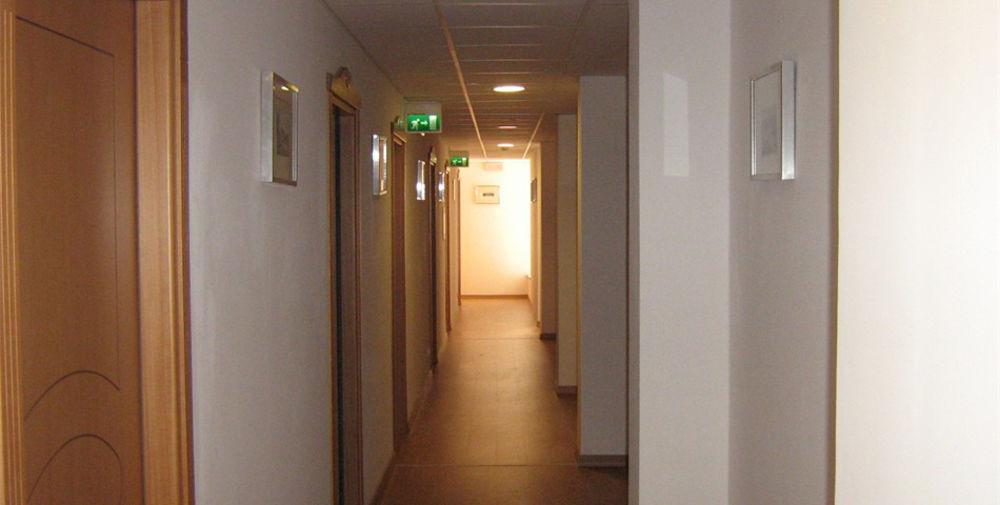 Hotel Trieste سينِغاليا المظهر الخارجي الصورة