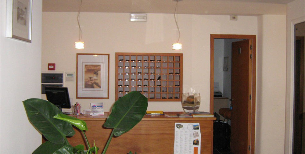 Hotel Trieste سينِغاليا المظهر الخارجي الصورة