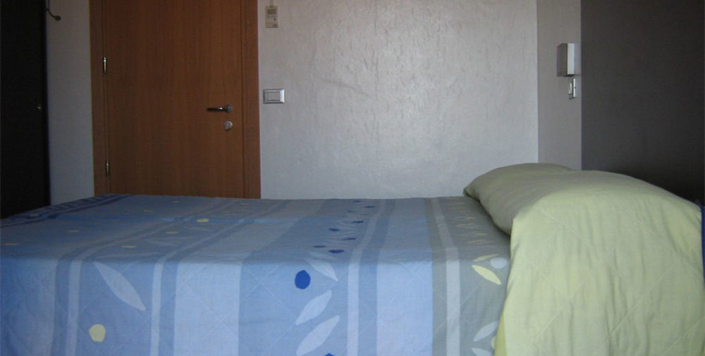 Hotel Trieste سينِغاليا المظهر الخارجي الصورة